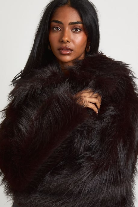 Faux Fur Collared Jacket - Image 4