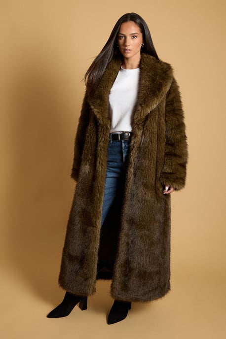 Maxi Faux Fur Plush Coat - Image 1