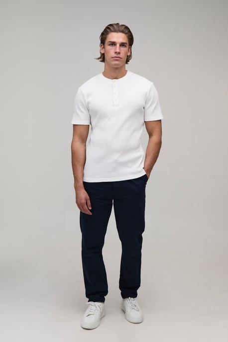 Essential Slim Fit Pleat Front Chino - Image 4