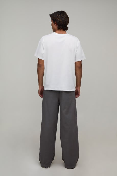 Essential Relaxed Fit Elasticated Waist Chino - Image 2