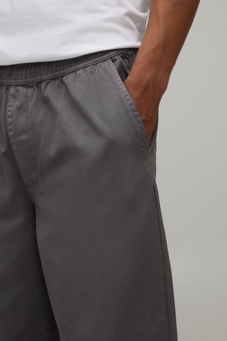 Essential Relaxed Fit Elasticated Waist Chino - Image 3