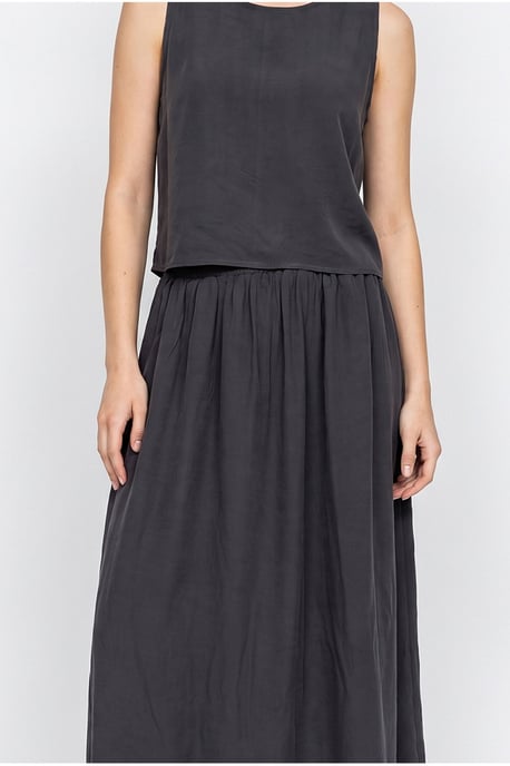Sleeveless Scoop Neck Tank Top and Midi Skirt Co-Ord Set - Image 6