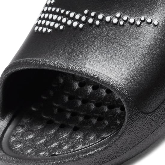 Men's Nike Victori Shower Sliders in Black/White - Image 5
