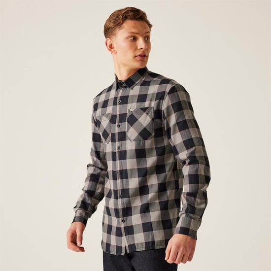 Men's Regatta Lance in Blk/DkGrBlCh - Image 1