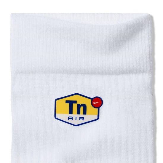 Men's Nike U Nk Ed Ess Crw in White - Image 5