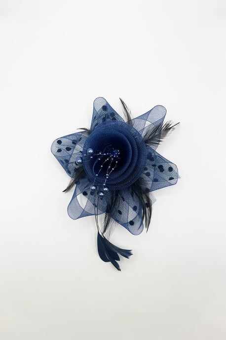 Rosette Faux Pearl & Polka Veil Feather Fascinator in Navy and Black - Image 2