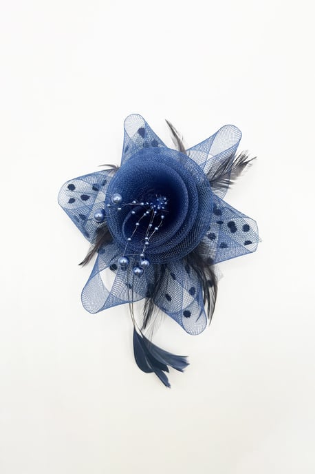Rosette Faux Pearl & Polka Veil Feather Fascinator in Navy and Black - Image 3