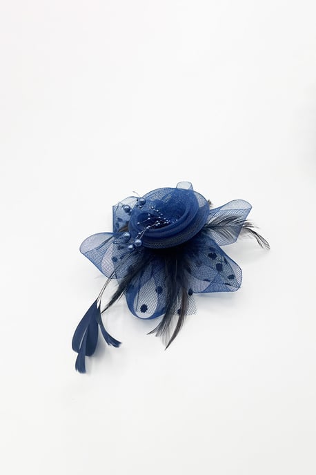 Rosette Faux Pearl & Polka Veil Feather Fascinator in Navy and Black - Image 4