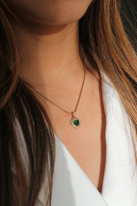 Emerald Green Diamante Heart Necklace in Gold - Gift Boxed - Image 2