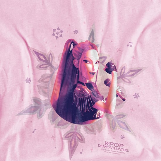 K-Pop Demon Hunters Childrens/Kids Mira Snowflake Christmas T-Shirt (Pink) - Image 3