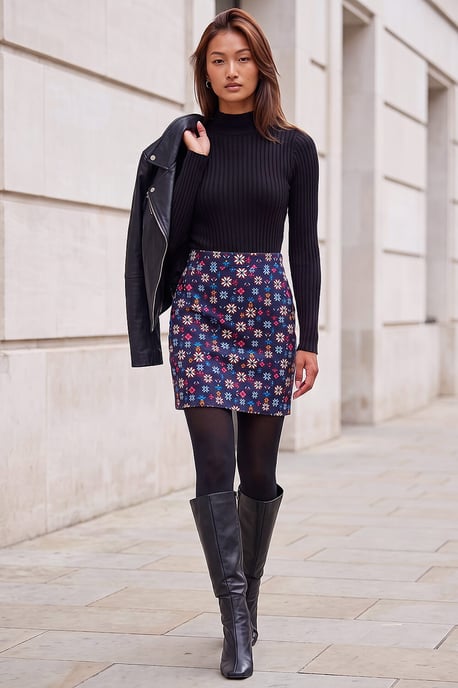 Geometric Star Print Corduroy Skirt - Image 2