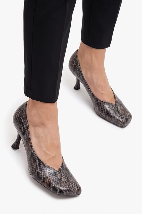 Hertz Stiletto Vierkante Neus Pump - Image 5