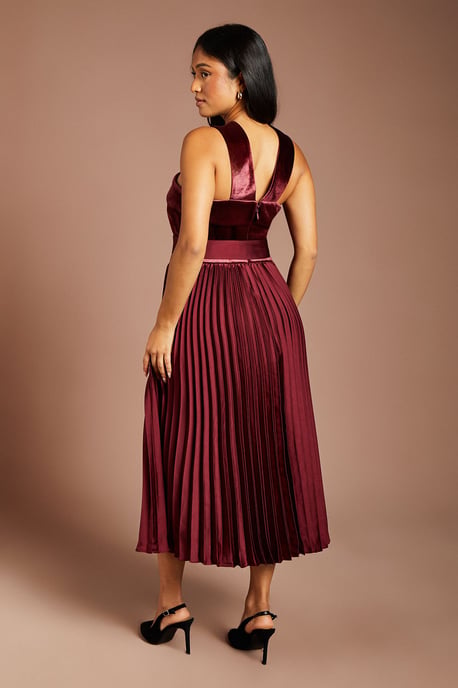 Petite Velvet Cross Neck Pleated Satin Skirt Midi Dress - Image 3