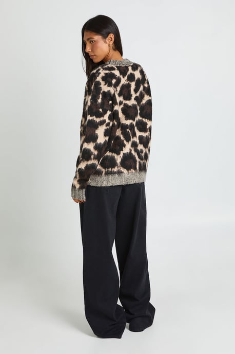 Tall Leopard Print Super Soft Crew Neck Jumper - Image 3