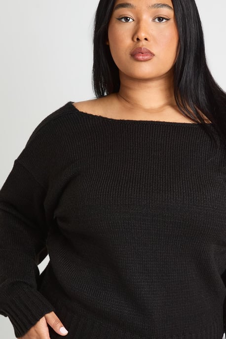 Plus Soft Knit V Back Jumper - Image 2