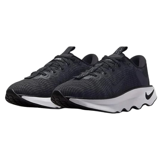 Nike Motiva Black White Damessneakers - Image 3