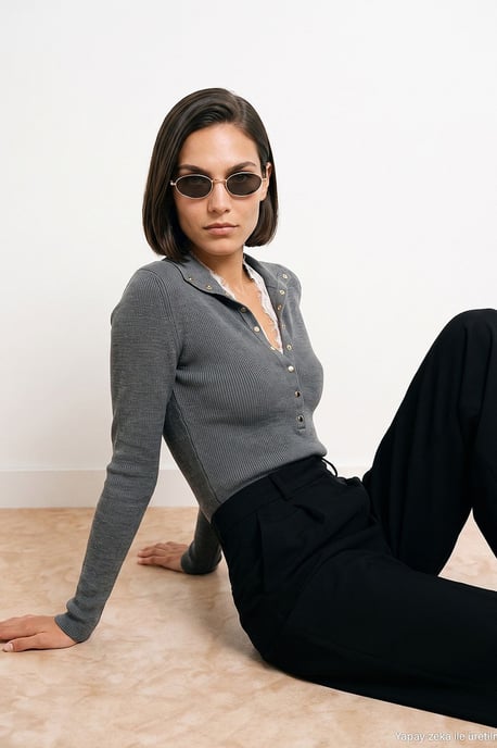 Women's Sweater - Image 4
