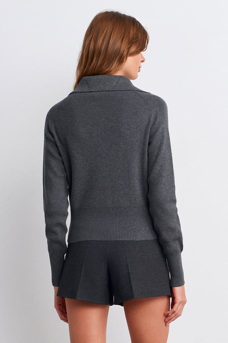 Women's Acrylic Wool Blend Sweater - Image 2