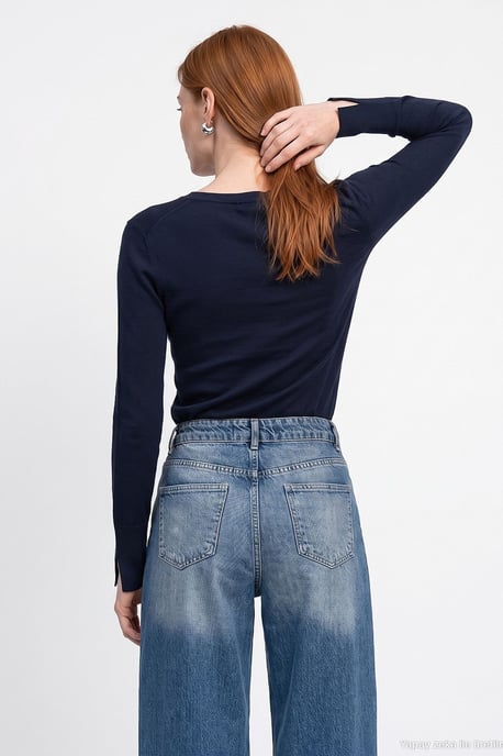 Women's V-Neck Knit Sweater With Side Slit - Image 2