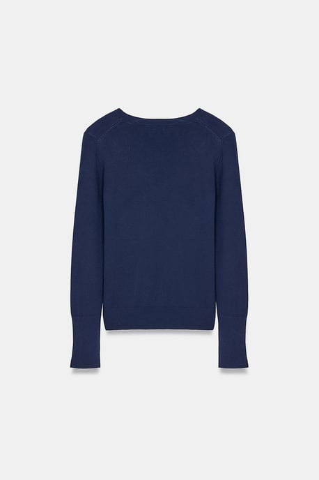 Women's V-Neck Knit Sweater With Side Slit - Image 6