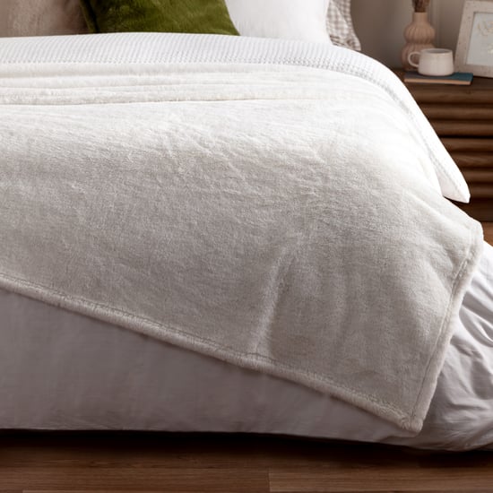 furn. Kallu Double-Sided Faux-Fur Throw - Image 3
