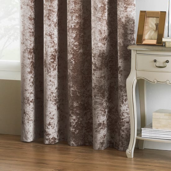 Verona Crushed Velvet Look Eyelet Curtains in Oyster - Image 3