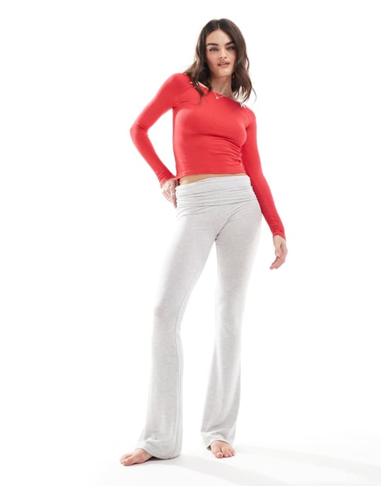 Cotton On lounge boat neck sleep top in red with bows - Image 3