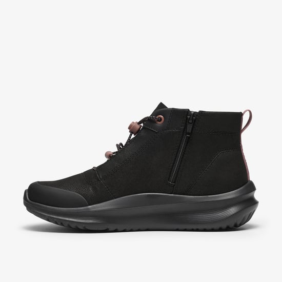 Solevana Clara Black Boots - Image 2