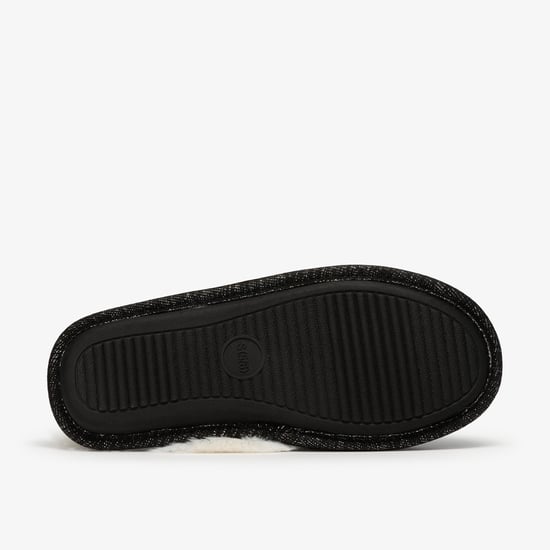 Naxia Festive Black Interest Slippers - Image 3