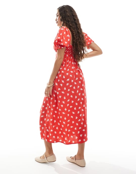 Miss Selfridge Petite spinnande te maxi klänning i röd blommig - Image 3