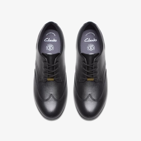 Coupe Large FINJA WING Y Shoes - Image 6