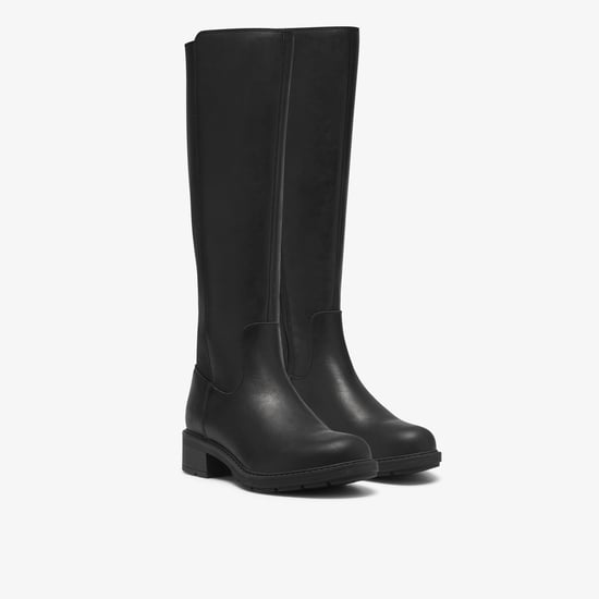 Hearth Caddy Black Boots - Image 4