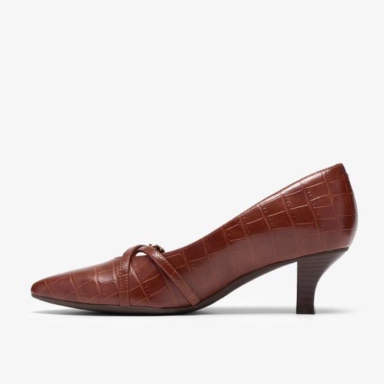 Kepley Star Dark Tan Croc Shoes - Image 2