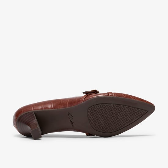 Kepley Star Dark Tan Croc Shoes - Image 3