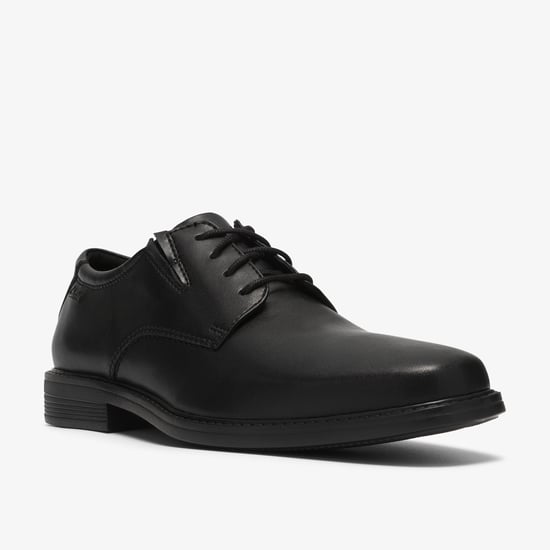 Cosgrove Plain Black Shoes - Image 4