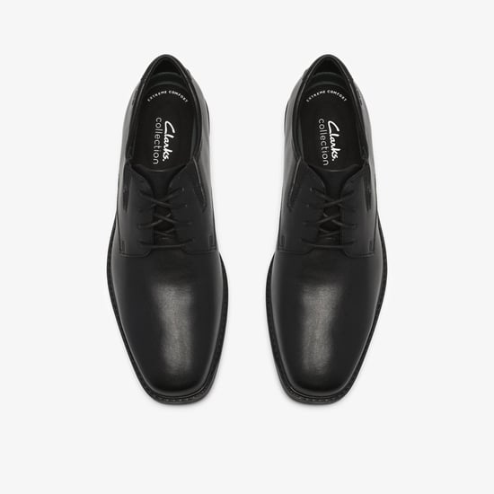 Cosgrove Plain Black Shoes - Image 6