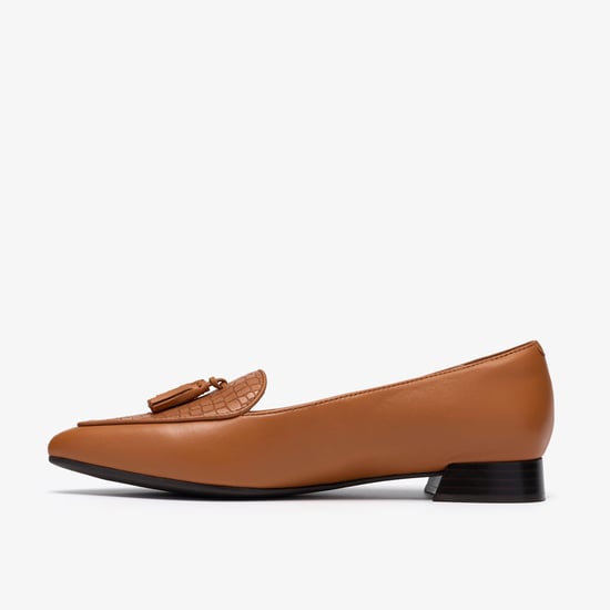 Natalyn Quartz Tan Croc Shoes - Image 2