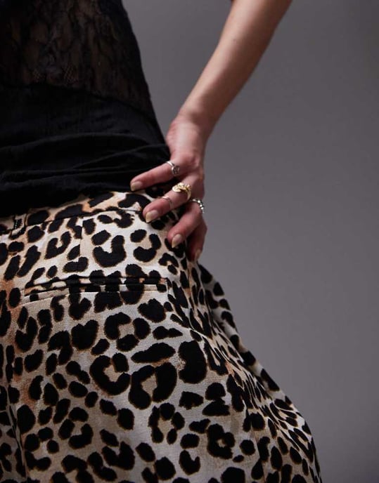 Topshop leopard print linen pleated wide leg trouser in multi - Image 3