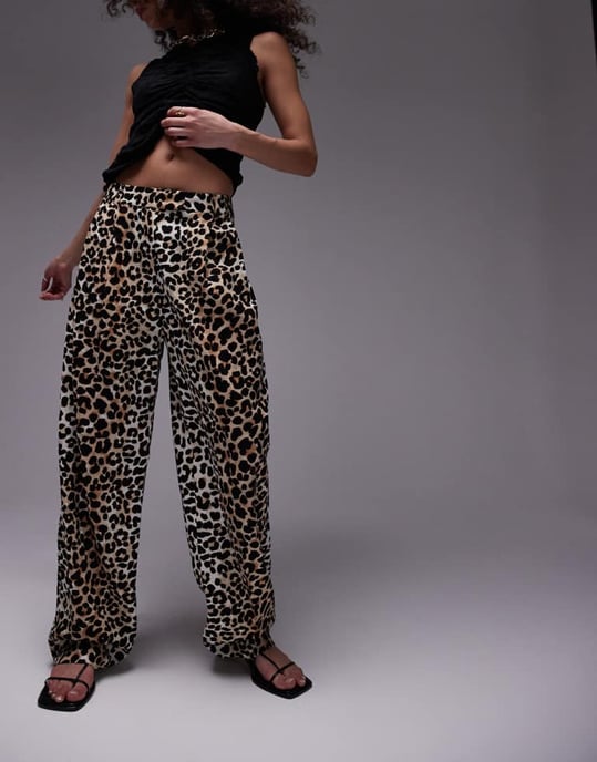 Topshop leopard print linen pleated wide leg trouser in multi - Image 4