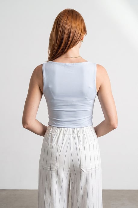 Mouwloze Blouse met Vierkante Halslijn in Slank Model - Image 2