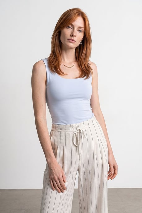 Mouwloze Blouse met Vierkante Halslijn in Slank Model - Image 3