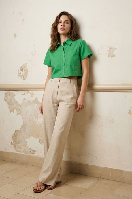 Button-Up Pocket Crop Shirt - Image 2