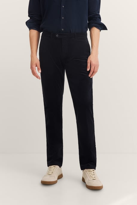 Bugatti Herren Cordhose mit Soft Touch & Stretch-Komfort - Image 1