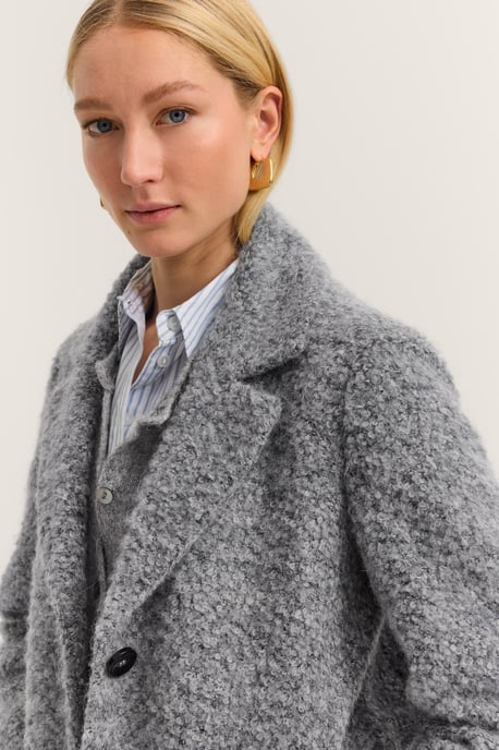 Bugatti Damen Kurzmantel mit Flexcity Stretch in Boucléqualität - Image 5