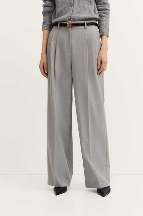 Bugatti Damen Freizeithose mit doppelter Bundfalte & normaler Passform - Image 1