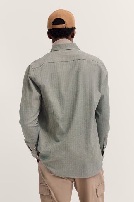 Bugatti Herren Vrijetijdsshirt met lange mouwen in modern fit met button-down kraag - Image 2