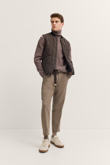 Bugatti Herren Gewatteerd vest Regular Fit met golvend stiksel - Image 4