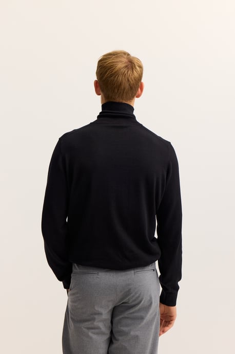 Bugatti Herren Rollkragen Pullover  aus reiner Baumwolle - Image 2