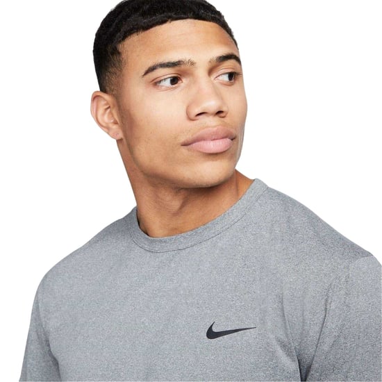 Nike Hyverse Swoosh T-shirt met korte mouwen voor heren (Rook Grijs) - Image 4