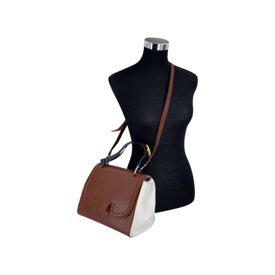 Fendi Leather Shoulder Bag Silvana - Image 2